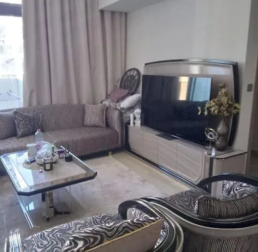 Downtown Dubai Luxury Apartment